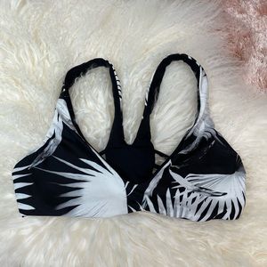 L space medium bikini top